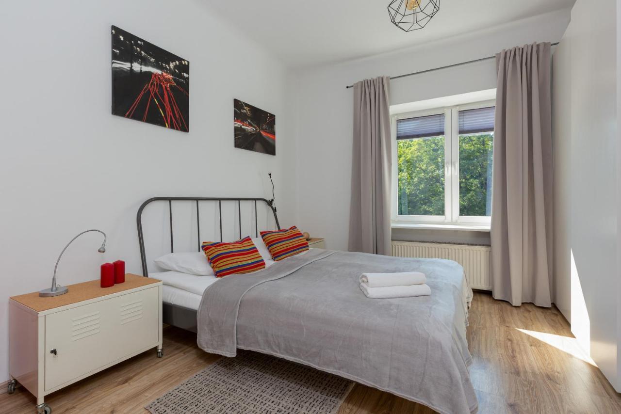 Apartment Bialobrzeska Warsaw By Noclegi Renters Экстерьер фото